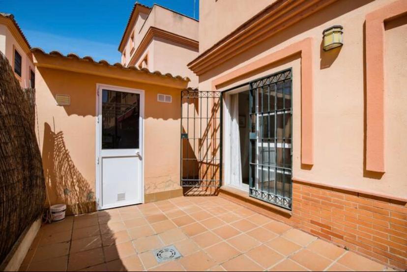 2 La Casa De Marilo Apartment Tomares Exterior foto